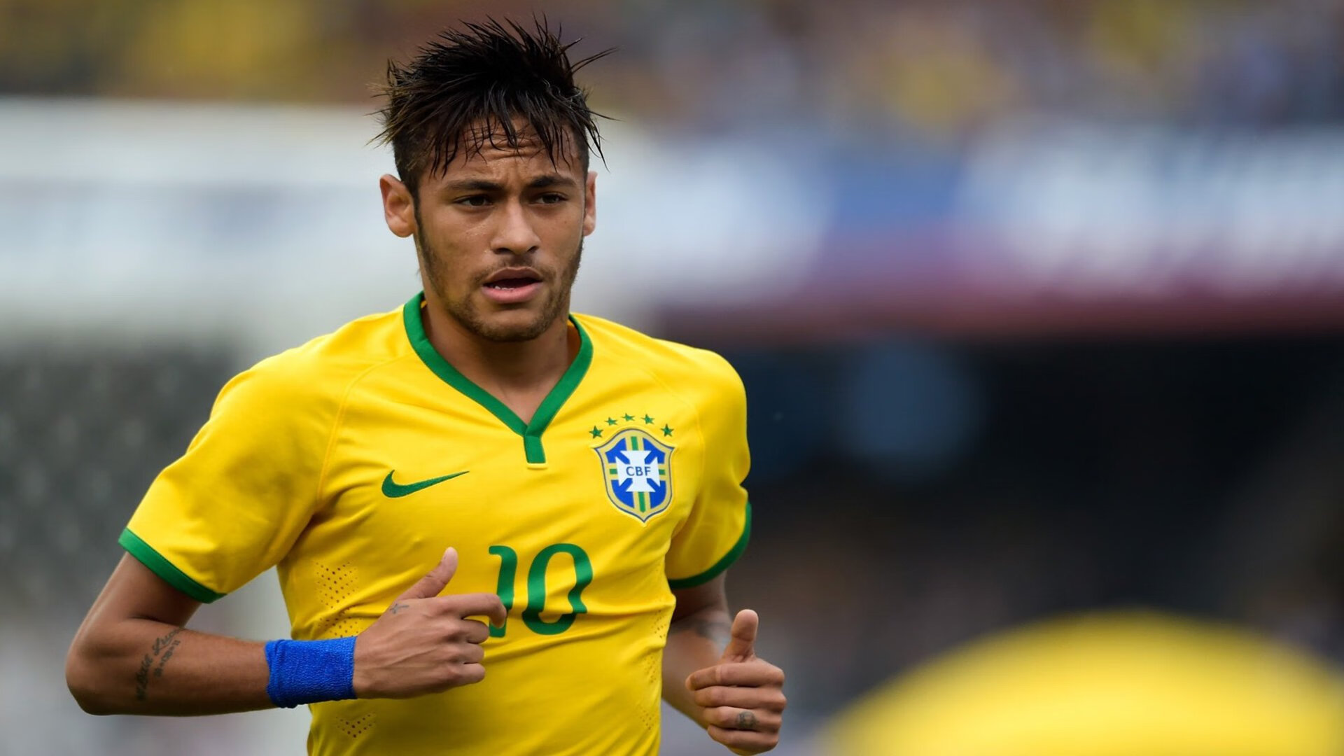 中国足球国家队体能训练方案科学优化，中国足协体能测试标准